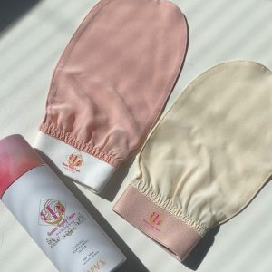 100% silk exfoliating glove. Face and Body. Premium Quality.