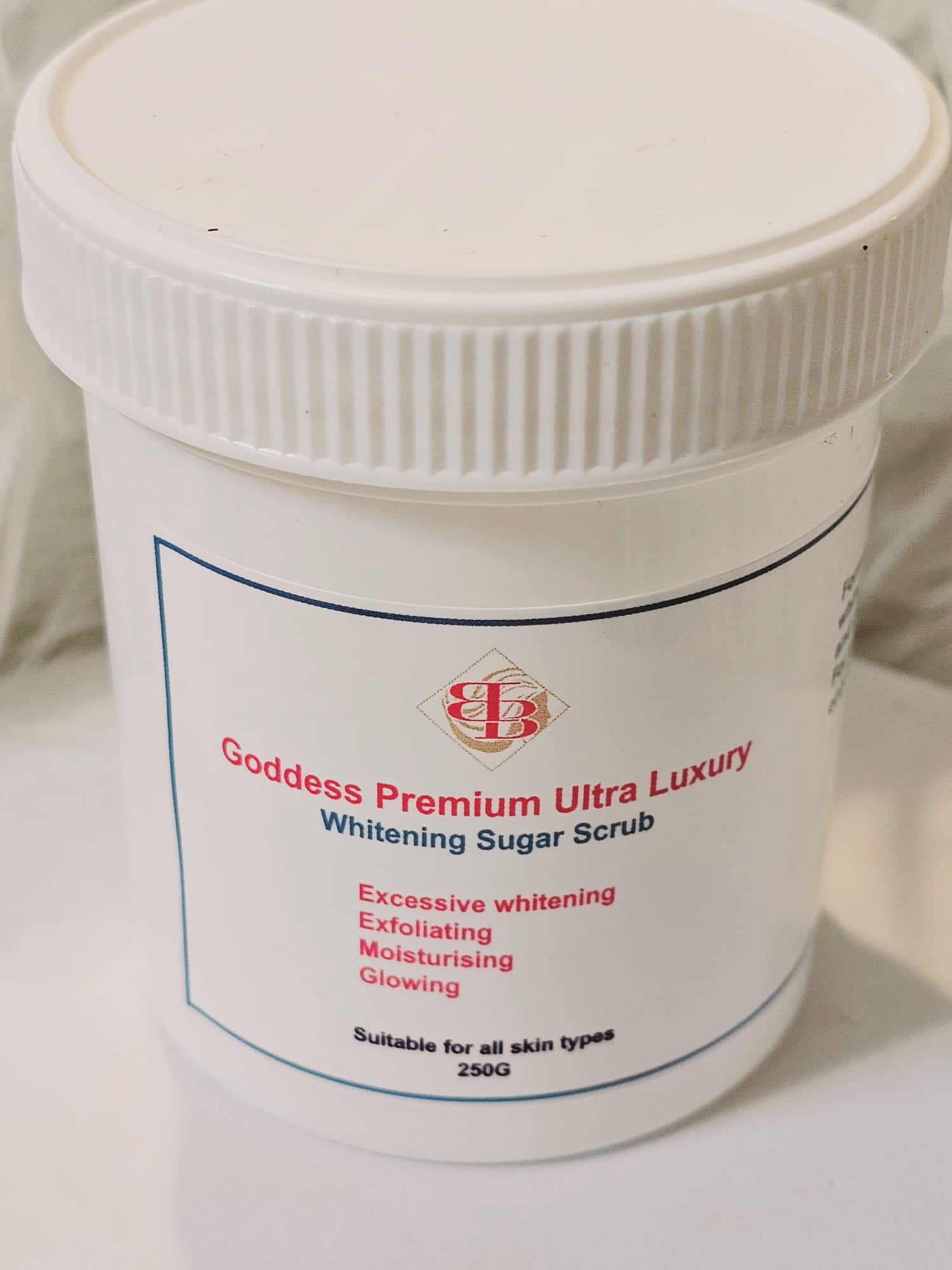 Goddess Premium Ultra Luxury Repair & whitening snow white soft,creamy Scrub 600g - Image 3